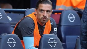 半岛体育-法甲2025年比赛时间：法甲2025年赛季的各场比赛时间安排